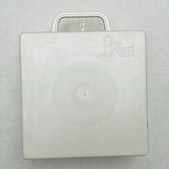Vintage Thread Box 72 Spool Holder Plastic Carrying Case Made In USA Sewing - Picture 4 of 9